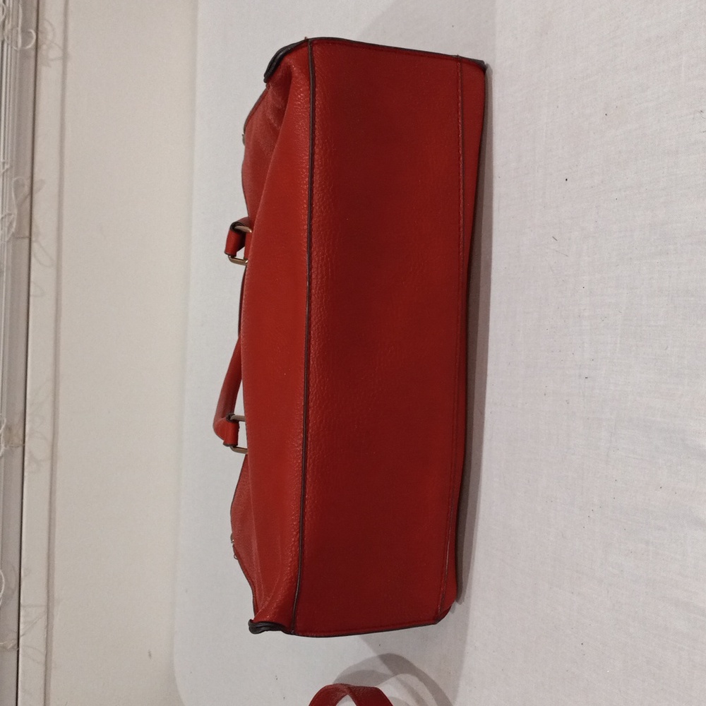 Handbag/Crossbody - Picture 3 of 15